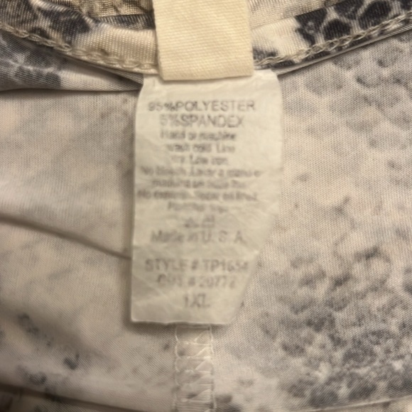 Crepas Top - Picture 5 of 6